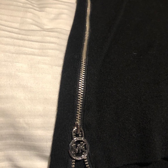 MK sweater - Picture 2 of 3